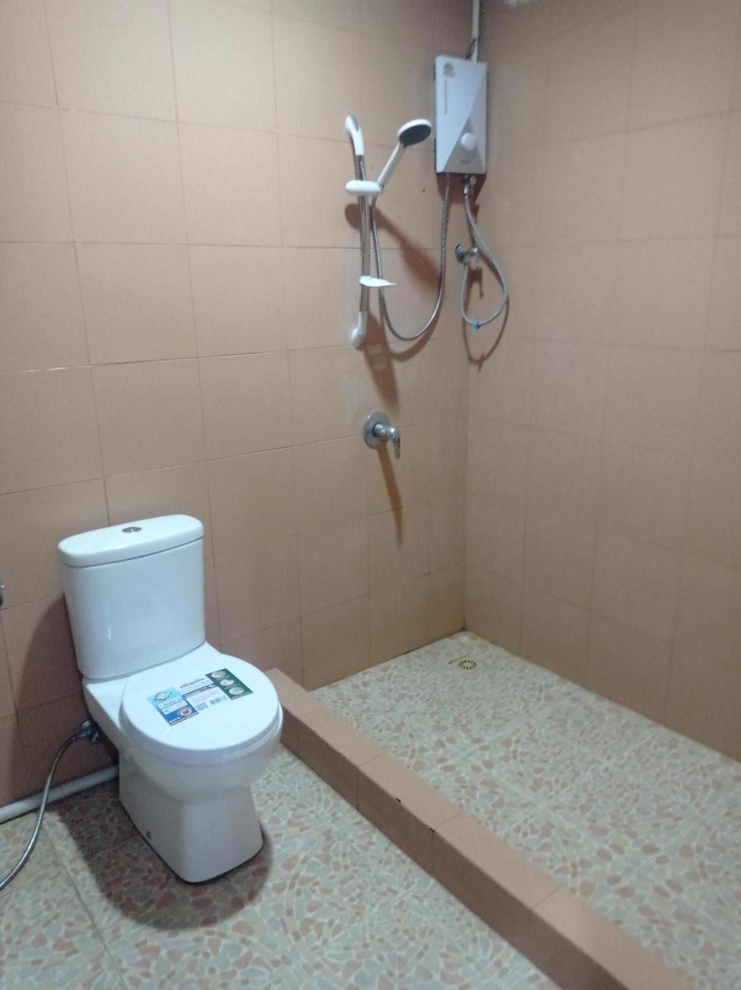 Jasmine Hostel & Guesthouse ปากเซ ภายนอก รูปภาพ
